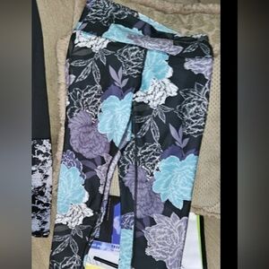 Michael Kors Black and Floral Leggings Set